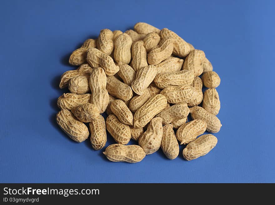 A pile of peanuts, groundnuts