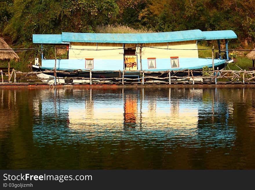 Boat resort on Kanchanaburi, Thailad