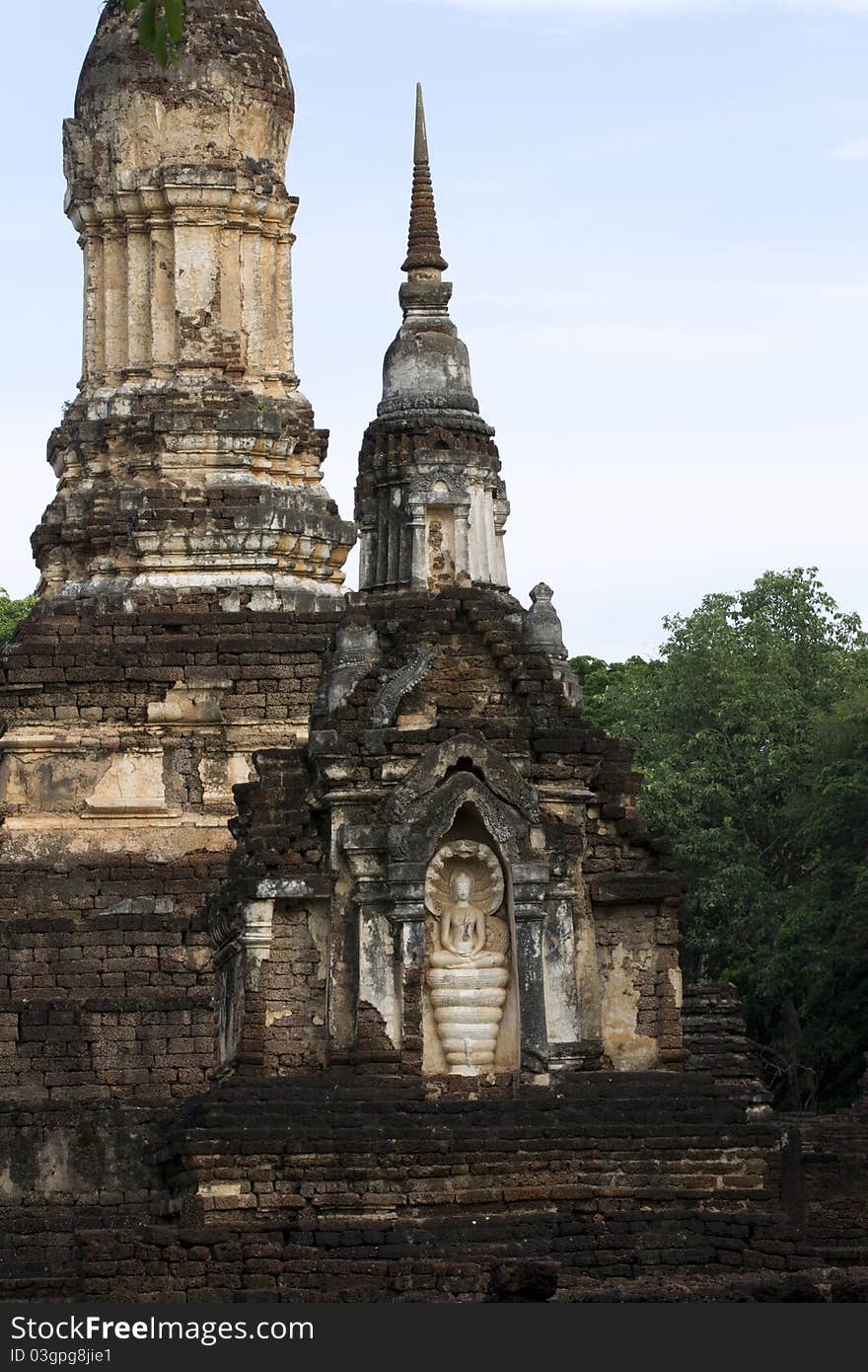 Shape with a brick pagoda. Shape with a brick pagoda.