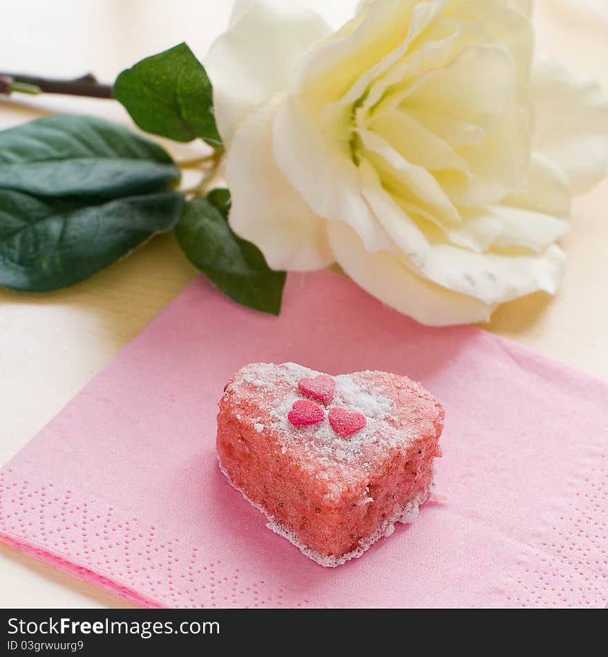 Strawberry cake with rose. Selective focus