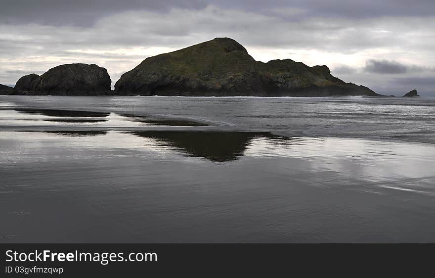 Low Tide, incoming storm