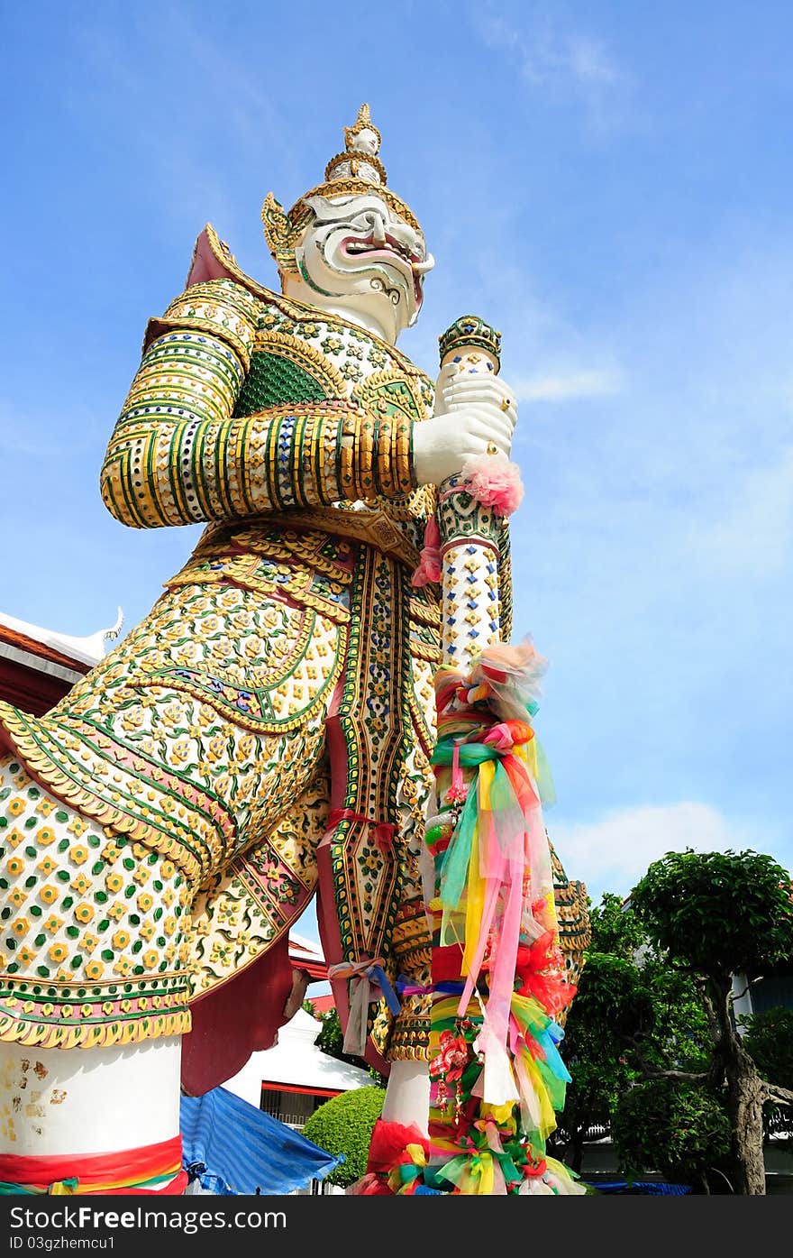 Giant symbol, Wat Arun temple