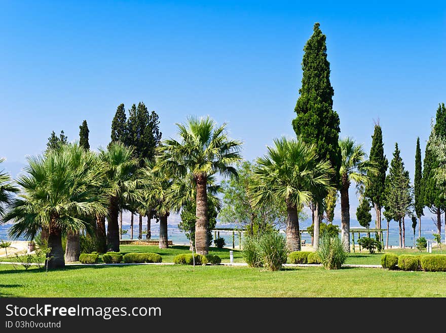 Pathwalk near the pool in Pamukkale resort, Turkey