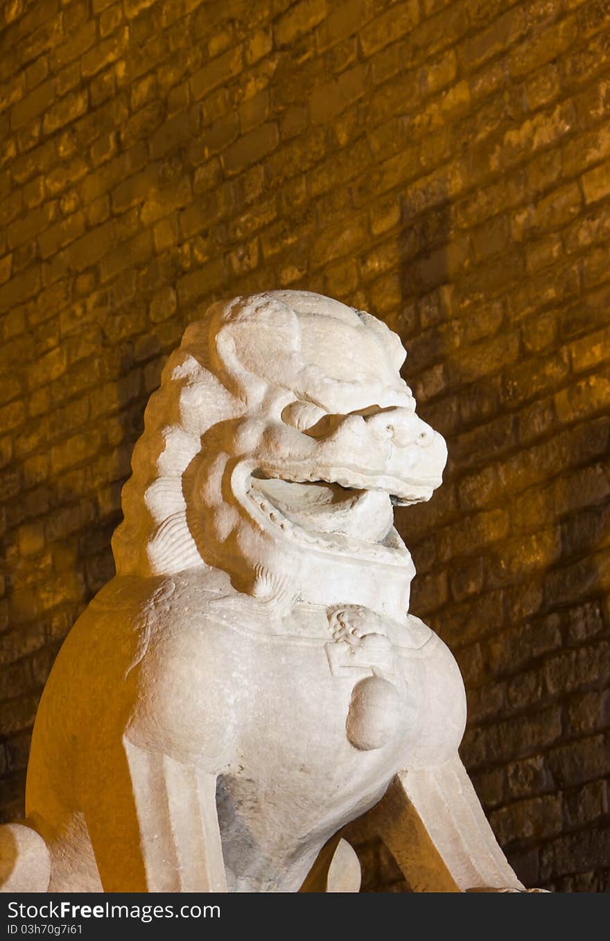 The shishi of the Qianmen