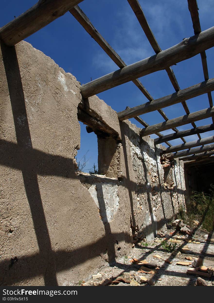 Old weathered spanish house ruin. Old weathered spanish house ruin