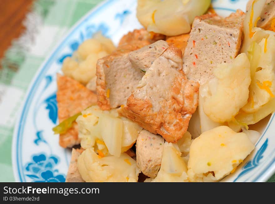 Healthy vegetable and bean curd