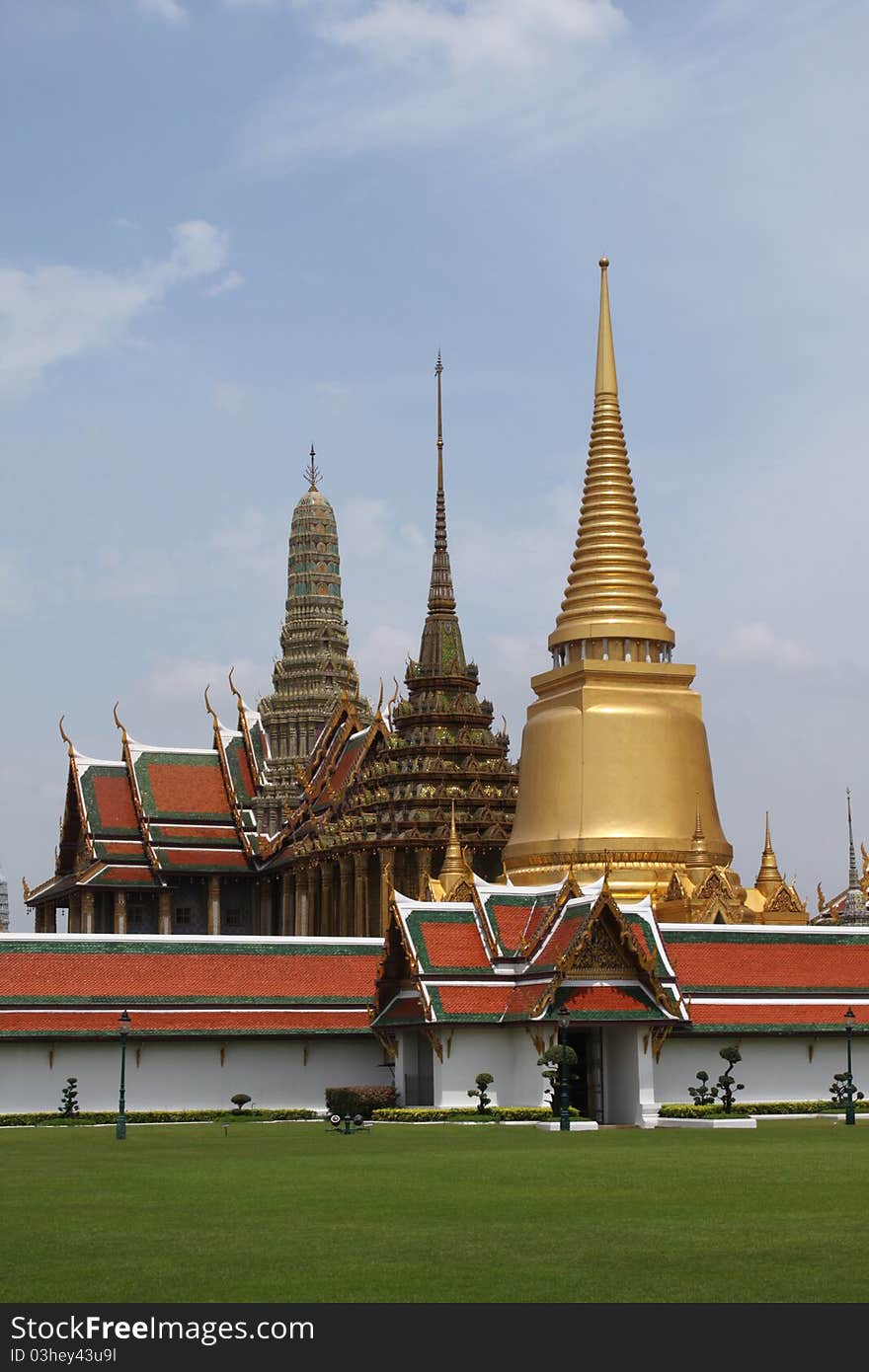 Grand Palace in Bangkok, beautiful and great. Grand Palace in Bangkok, beautiful and great.