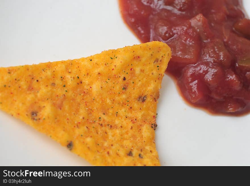 Single chip with tomato sauce