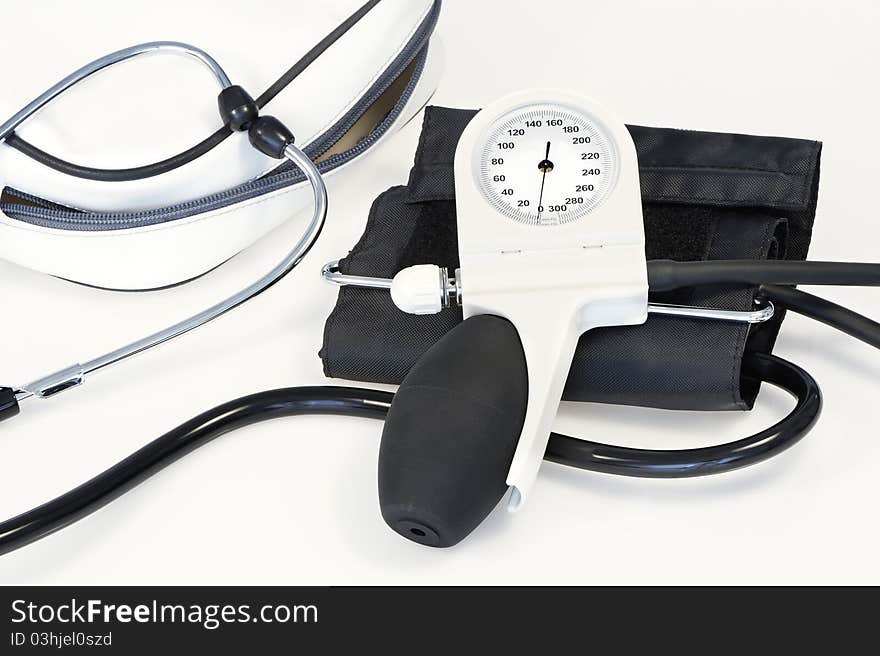 Sphygmomanometer