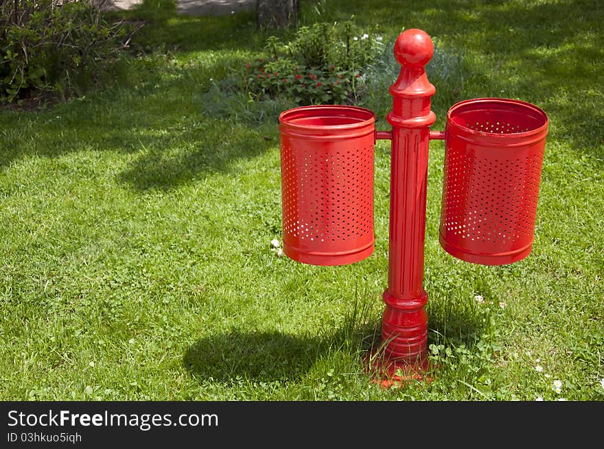 Red bin