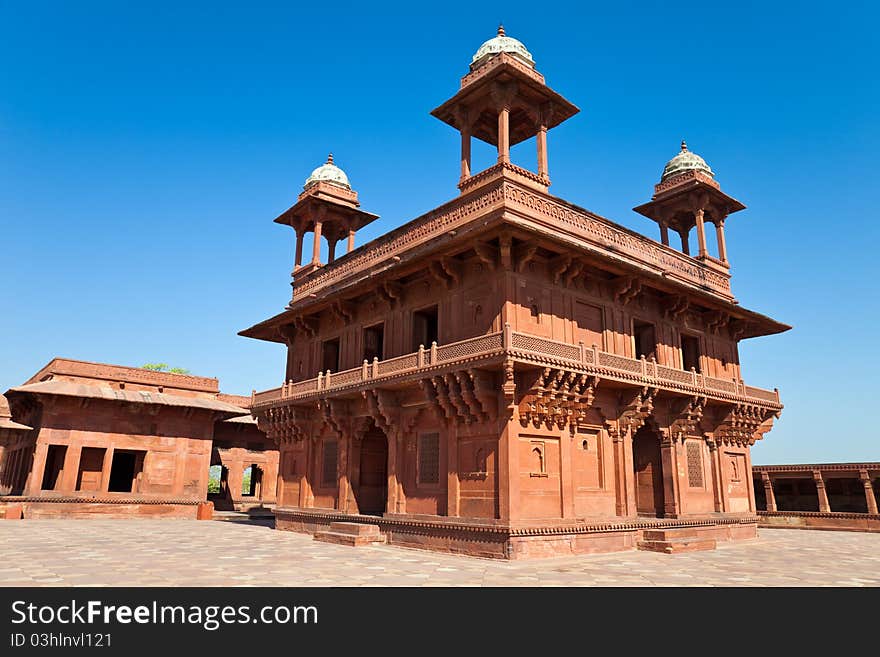 Diwan-i-Khas at Fatehpur Sikri