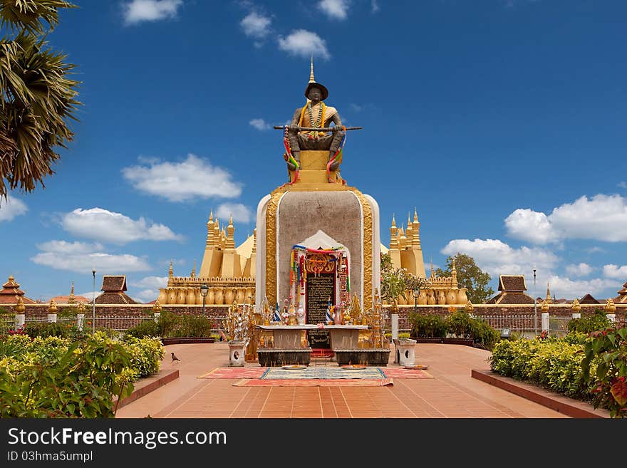 That Luang In Vientiane