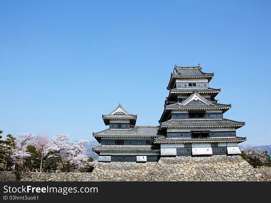 Matsumoto Castle, the oldest of Japan's beauty and have not upgraded next year to edit. From past to present.