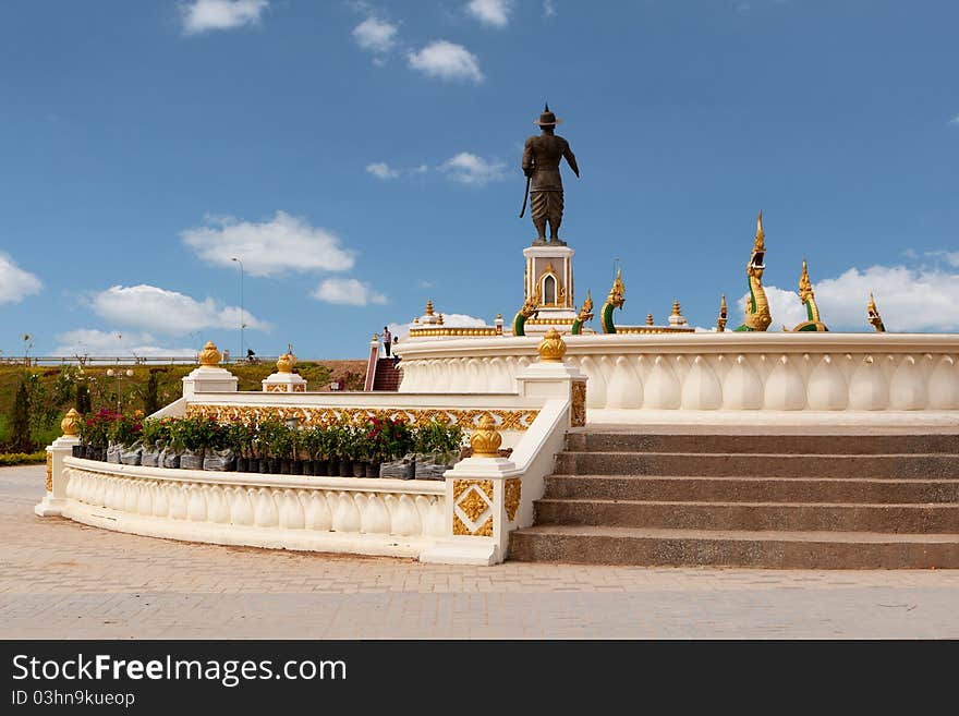 Statue Quai Fa Ngum in Vientiane