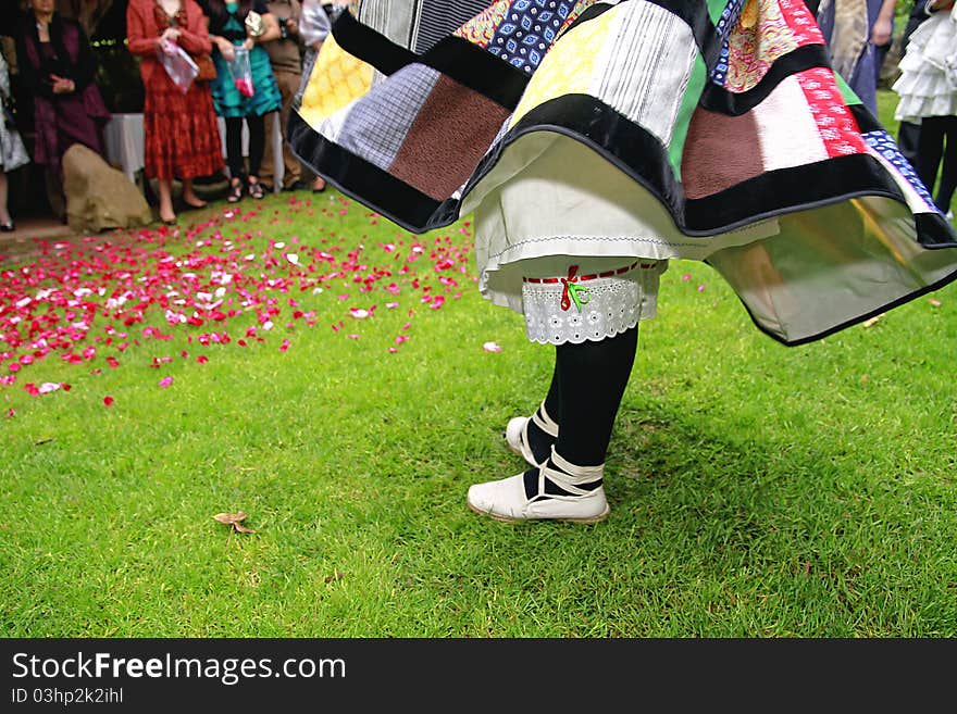 An image of a traditional basque dance for weddings. An image of a traditional basque dance for weddings