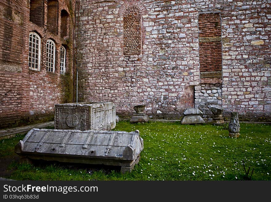 Graves outside the Hagia Sophia in istanbul