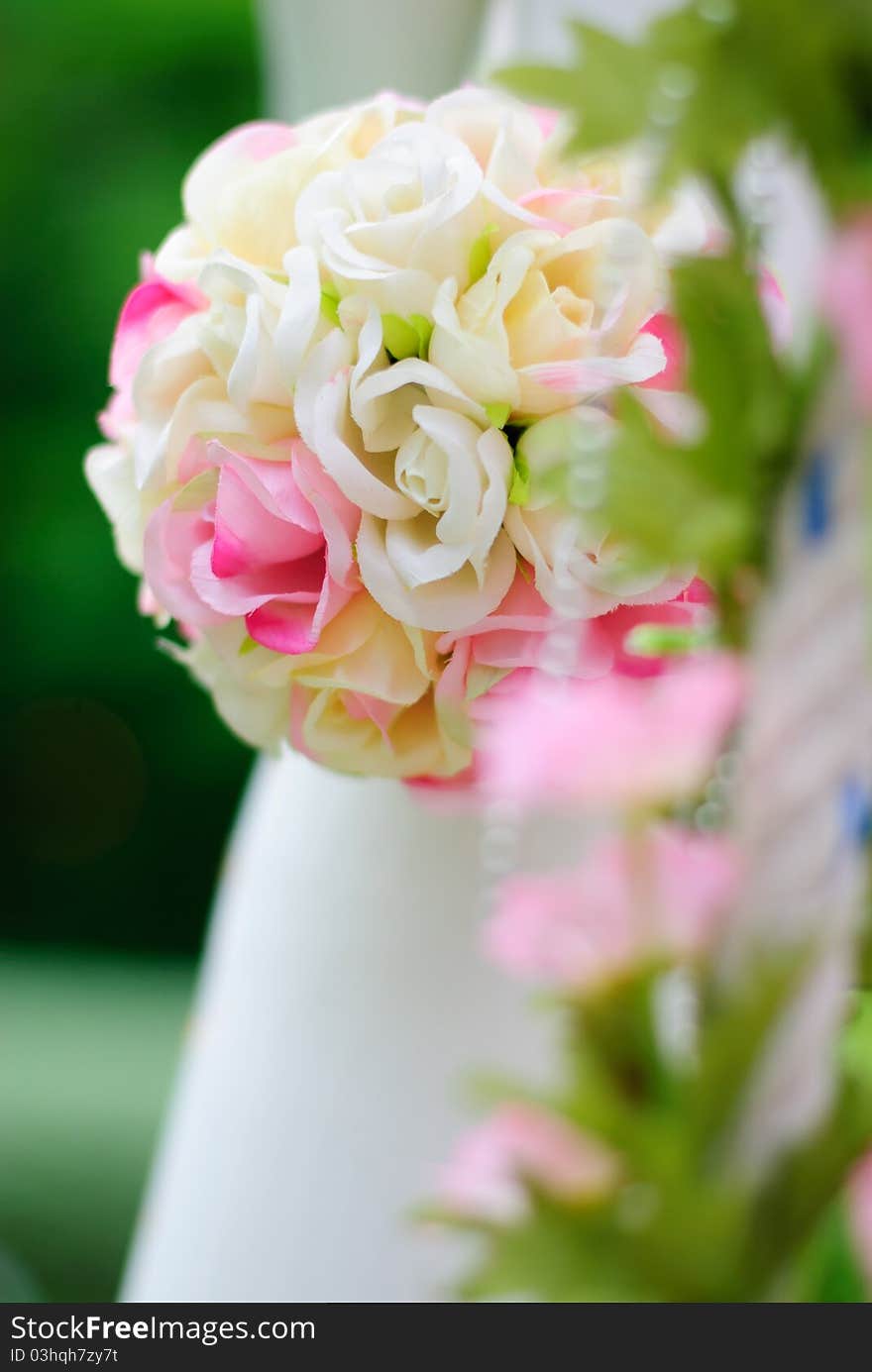 White bouquet flower in beautiful garden