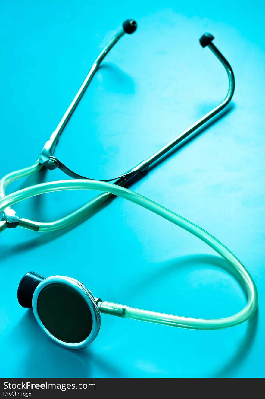 Stethoscope with soft shadows