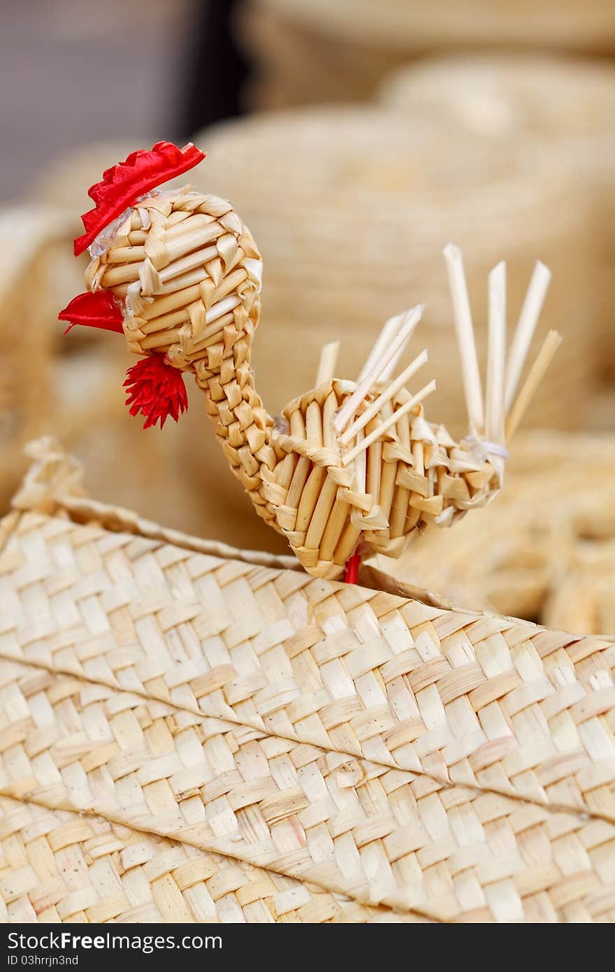 Straw chicken