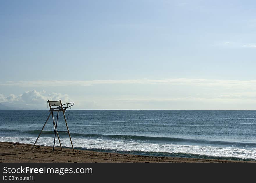 Lifeguard s chair, raw