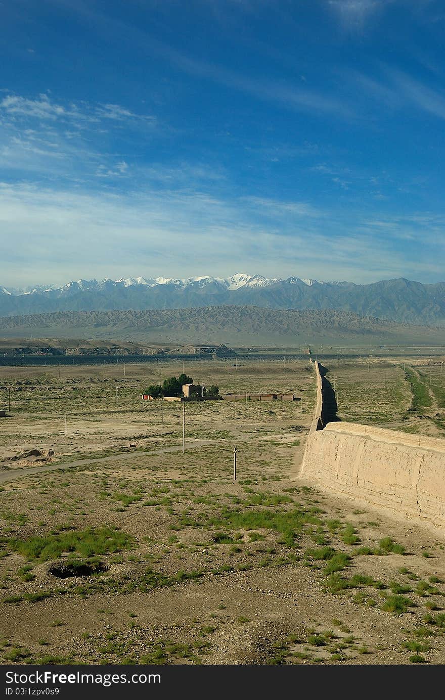 Jiayuguan, mountain pass, Great Wall, the first pass, city wall, vestige, strategic pass, blue sky, tower over a city gate, old city, important pass, fort