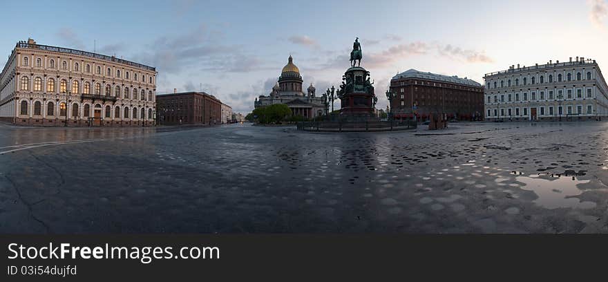 Panorama Isaakievsky cathedral  in St.-Petersburg early in the morning