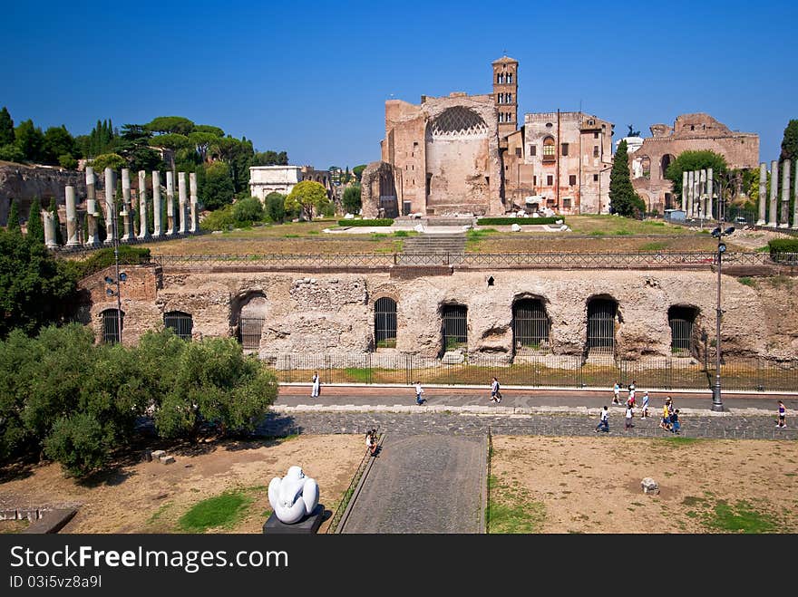 The temple of venus and rome, viewed from the colosseum.