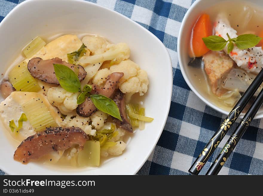 Set meal of mixed vegetables and soup