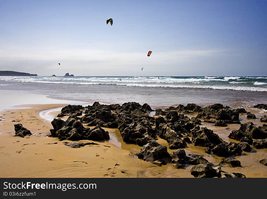 Kitsurf and stones