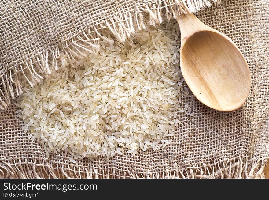 Raw rice