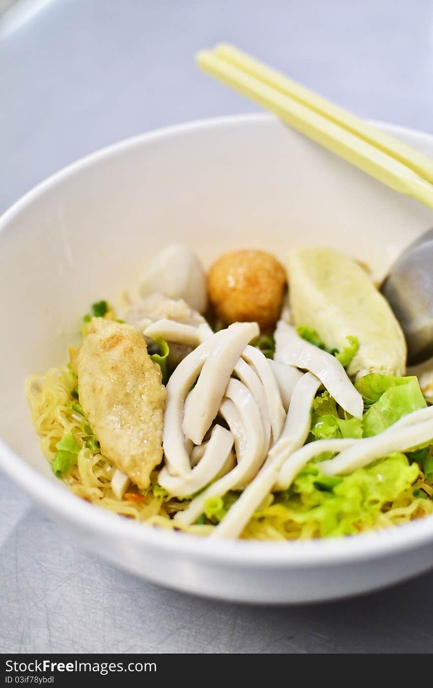 Asian style noodle with pork and fish ball