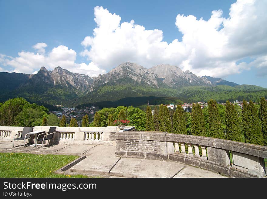 Mountains And Gardens