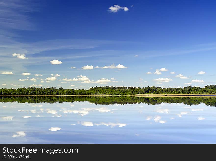 View the beautiful river in the summer, cloudy