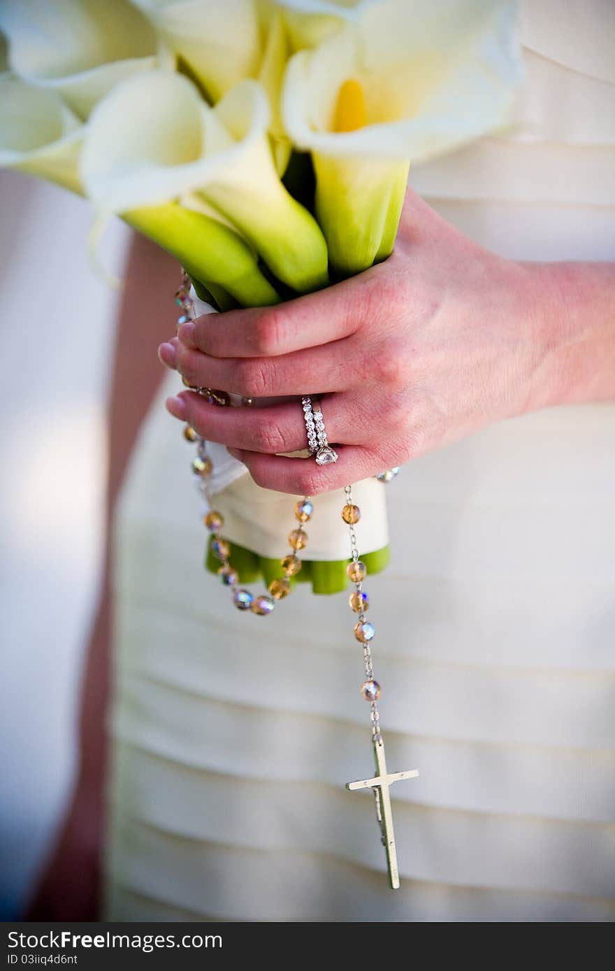 A close up of a bride's bouquet