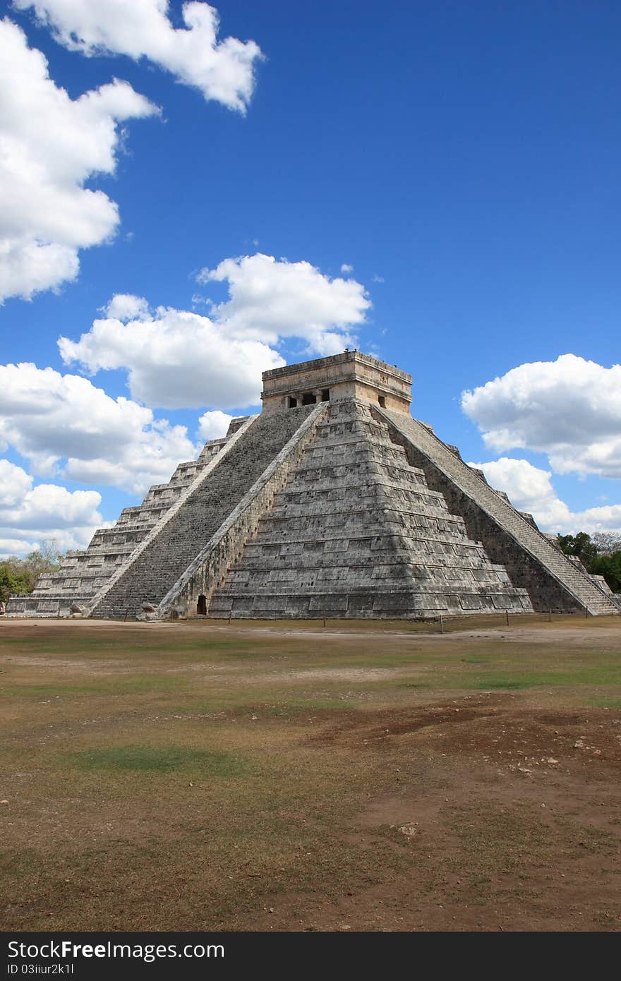 The Mayan pyramid in Chichen Itza, Mexico. The Mayan pyramid in Chichen Itza, Mexico.