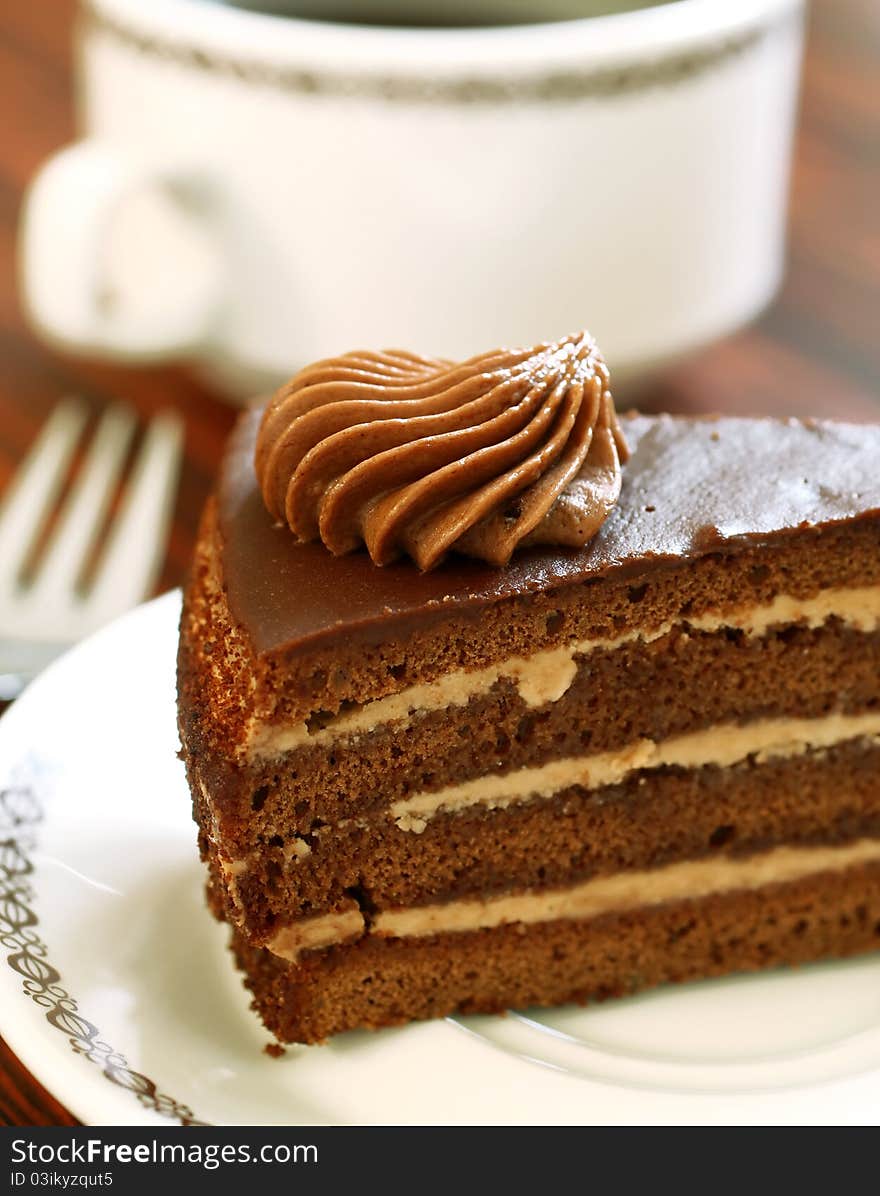 Chocolate cake with creme