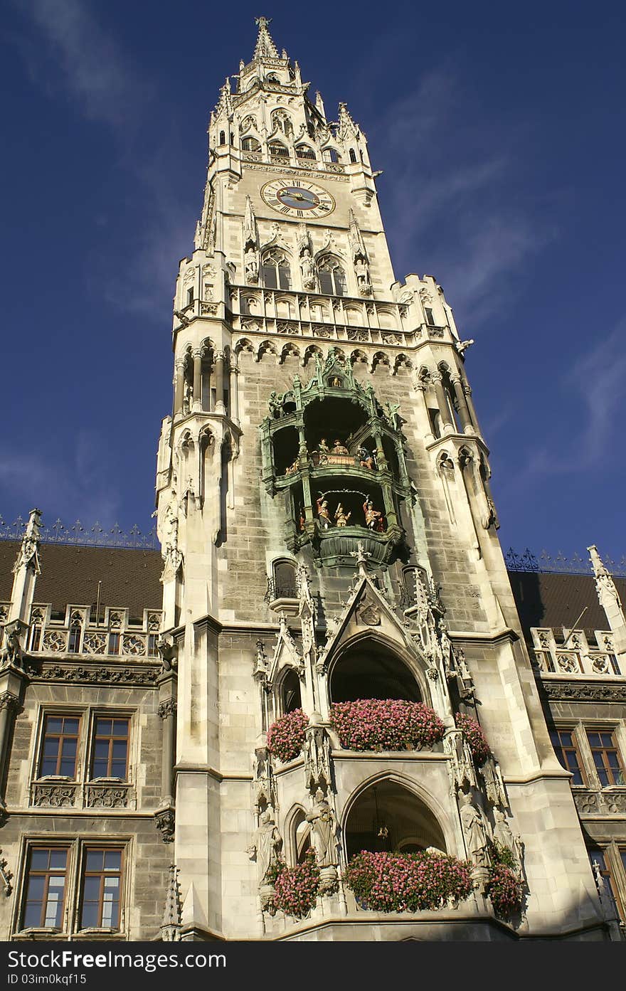 Town hall at the Marienplatz in Munich