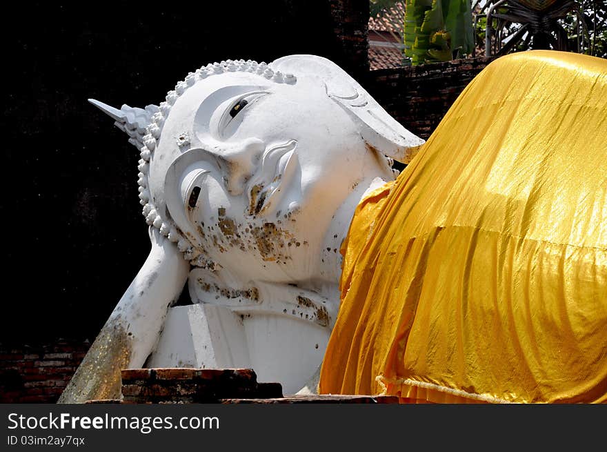 The reclining buddha fo wat Yai Chaimongkol, Ayutthaya Thailand