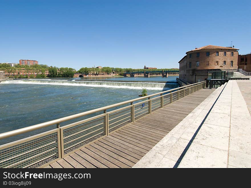 Viewing platform and tourist route of walk along the Garonne River in City Toulouse, France. Viewing platform and tourist route of walk along the Garonne River in City Toulouse, France.