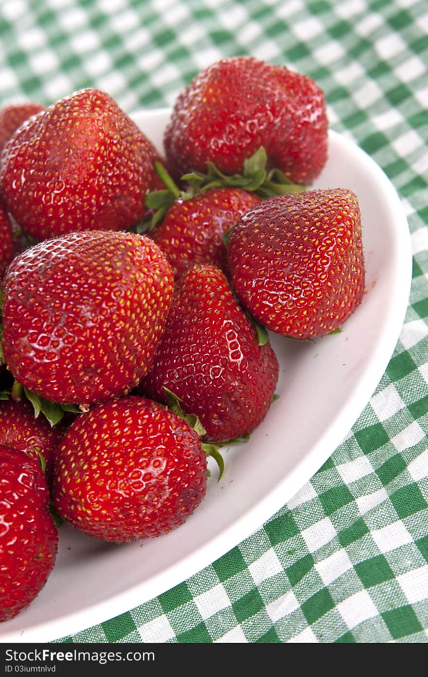 Many strawberries in plate