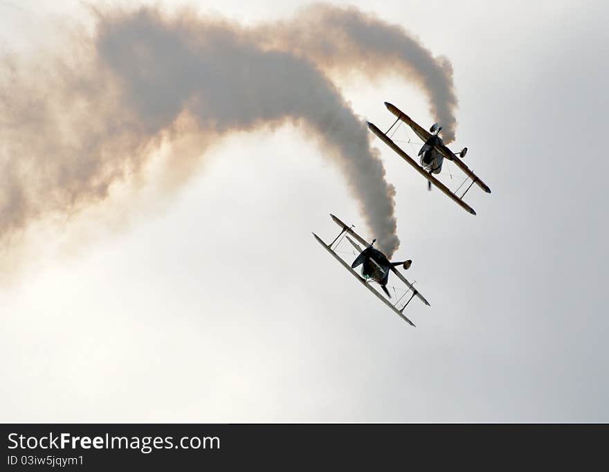 Duelling Bi-planes