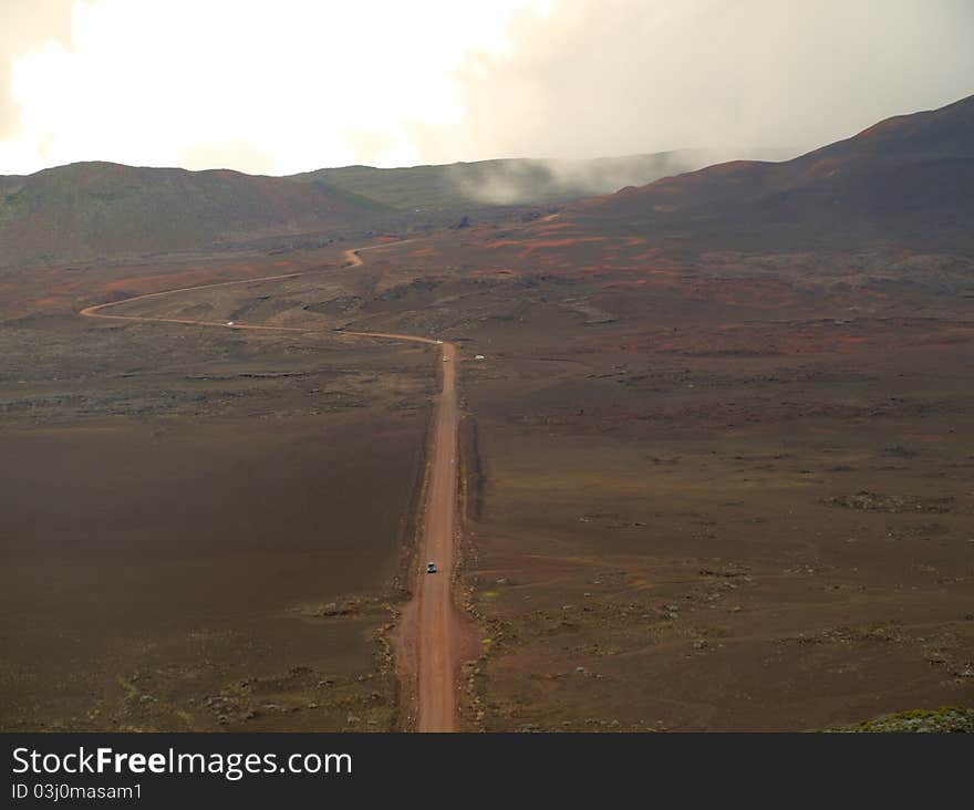 The desert road to the volcano