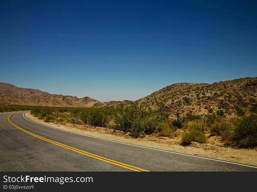 Around The Desert Bend in Joshua Tree National Park