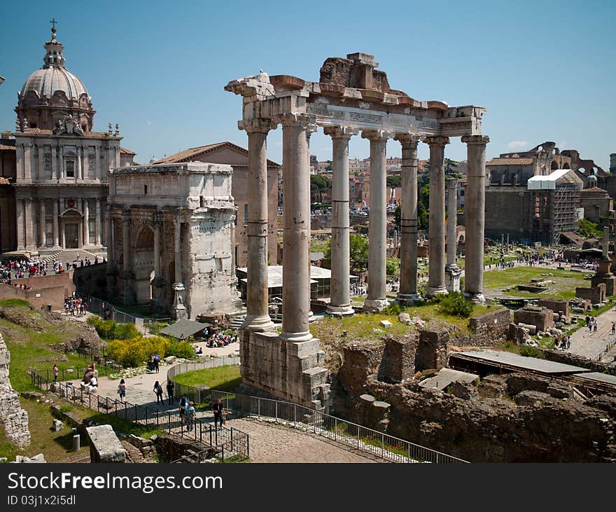 Arch antique statues in Rome, Italy