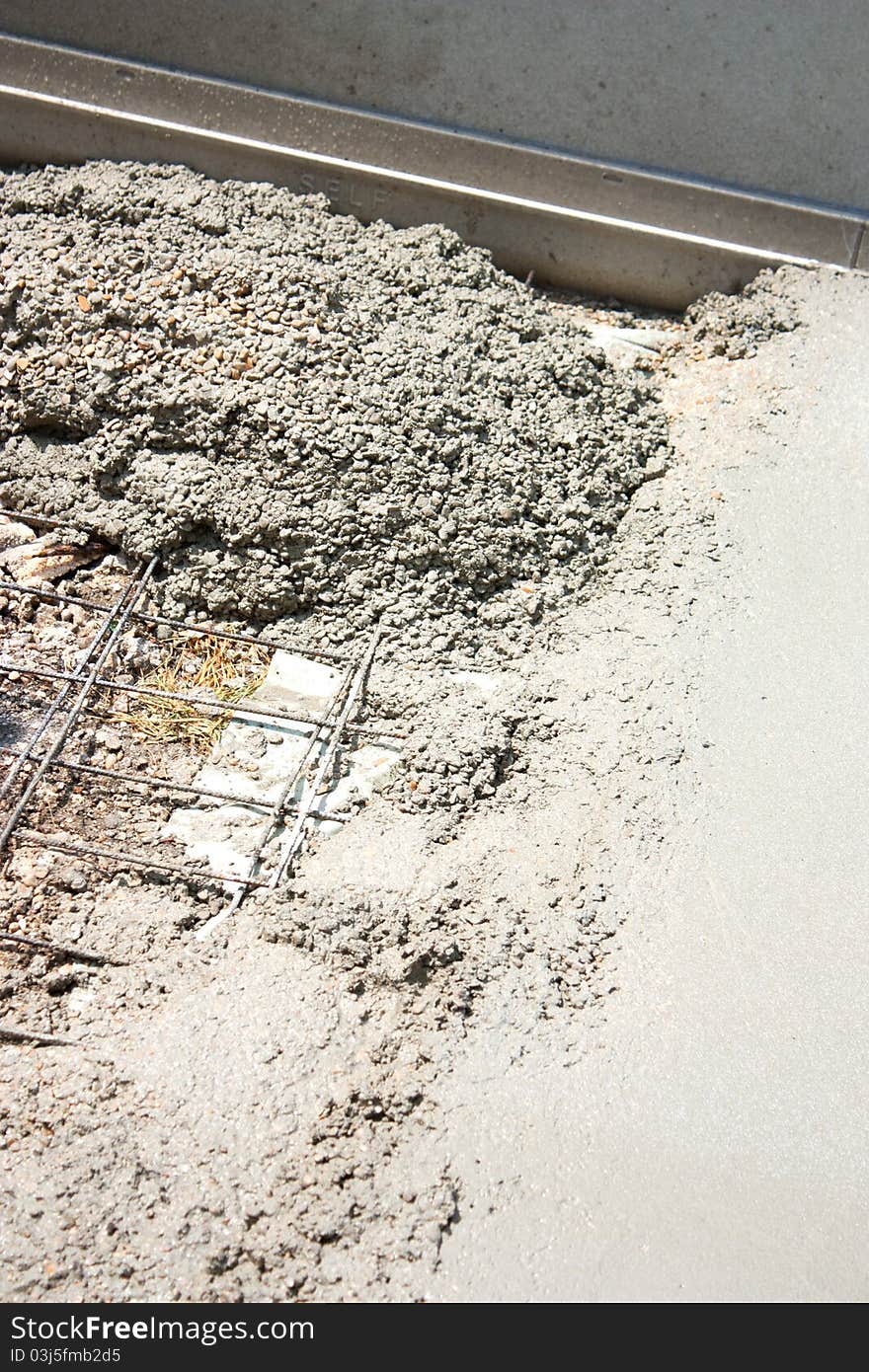 Construction of a cement screed. Construction of a cement screed