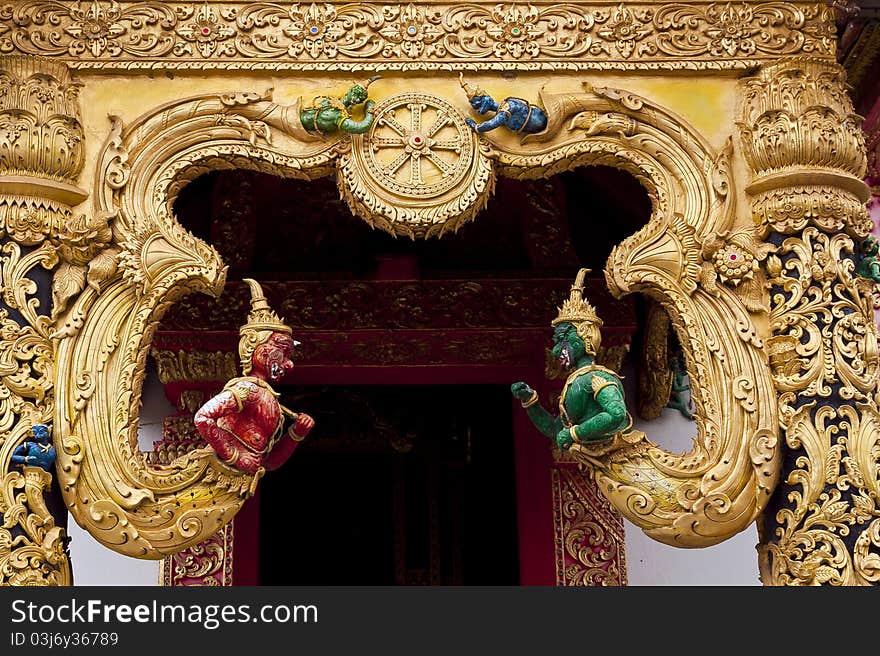 Hanuman At The Pillar Of At Wat Sri Pan Ton