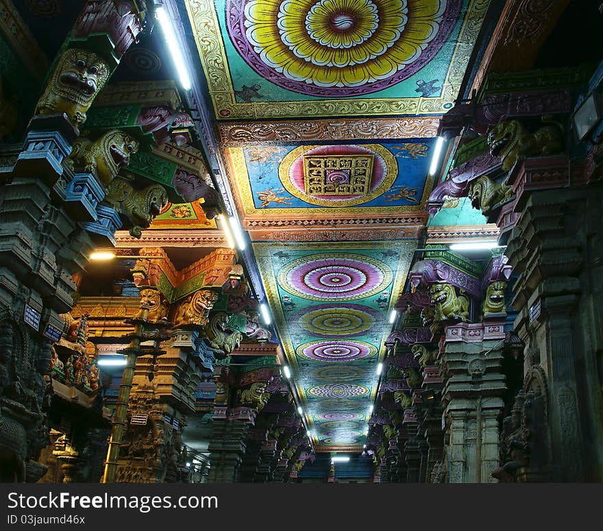 Ceiling Meenakshi Sundareswarar Temple in Madurai