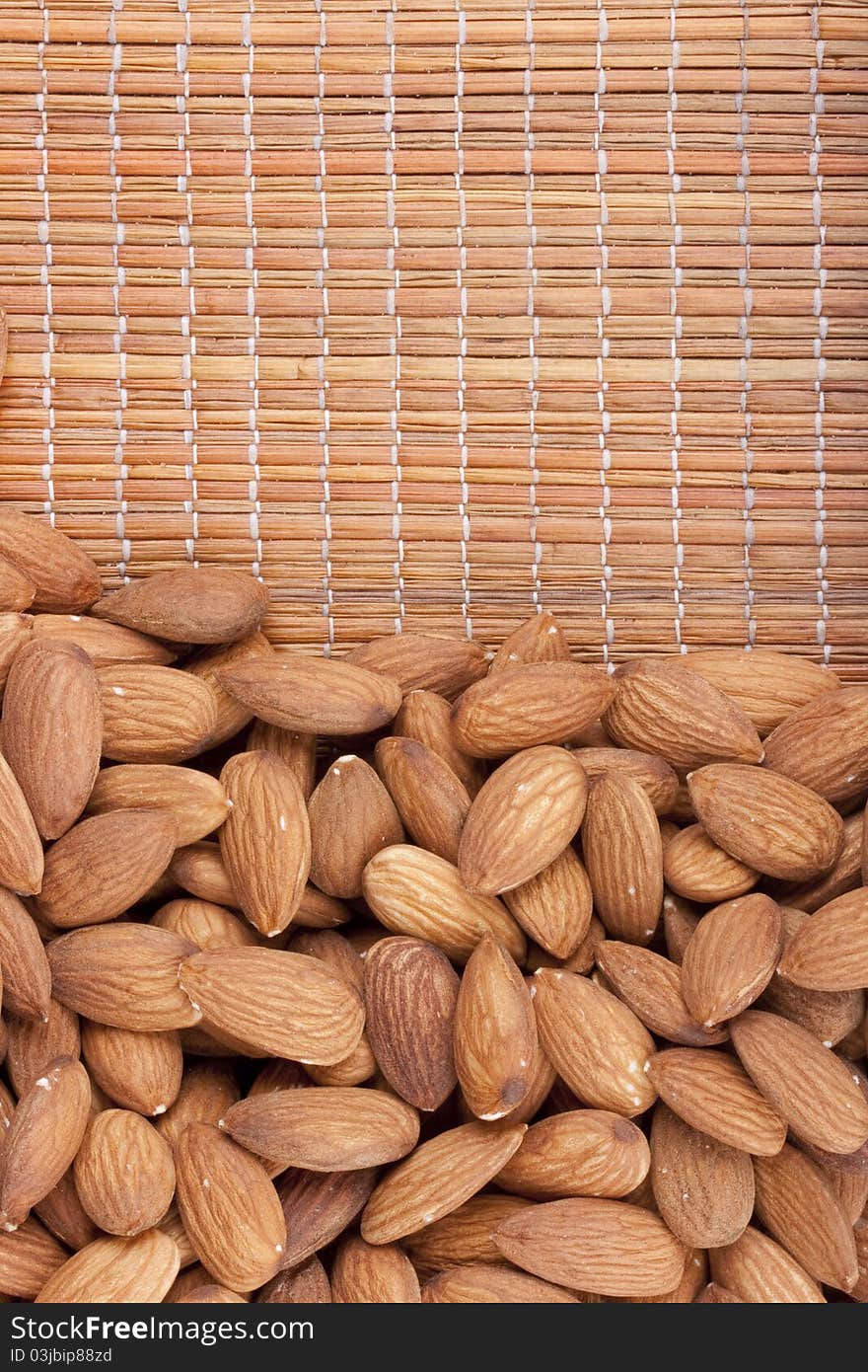 Nuts Almond