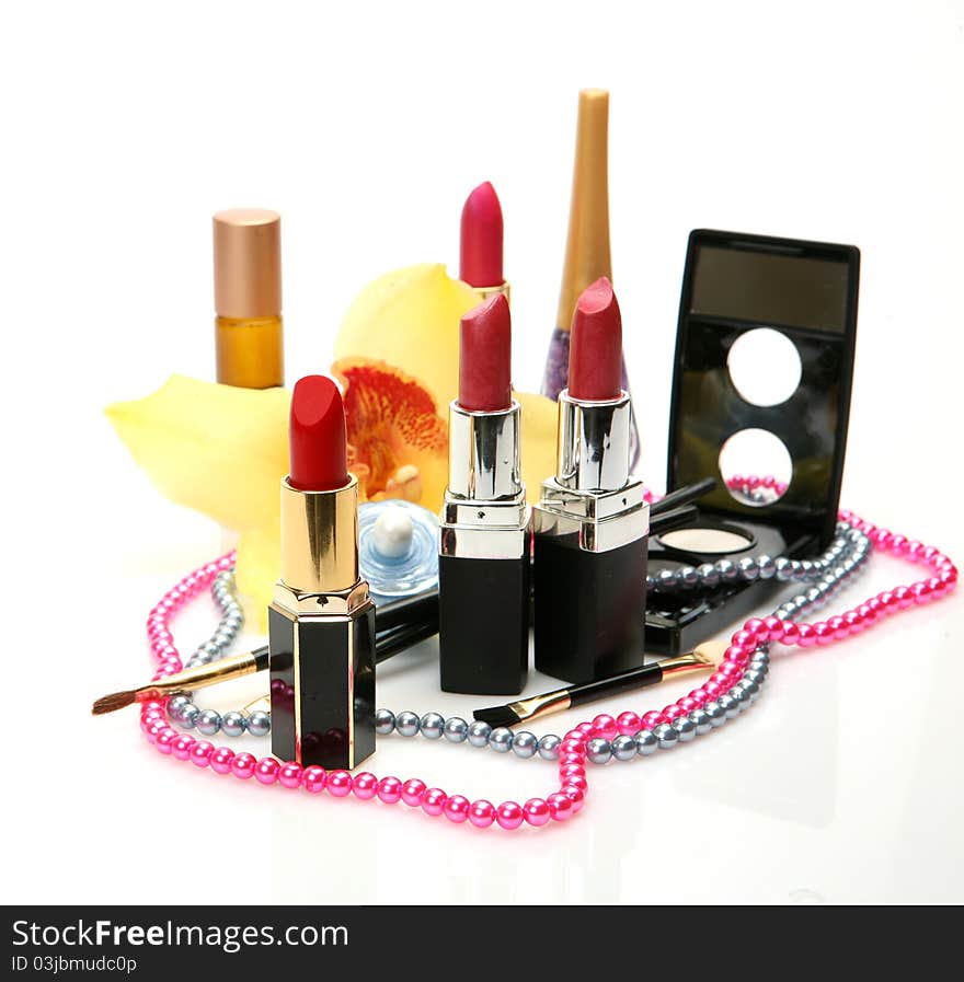 Decorative cosmetics