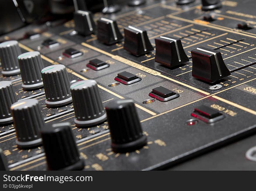 4-channel professional dj sound mixer